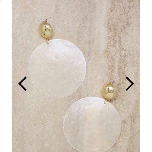 Earrings - Picture 2 of 3